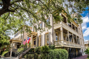 Гостиница The Gastonian, Historic Inns of Savannah Collection  Саванна